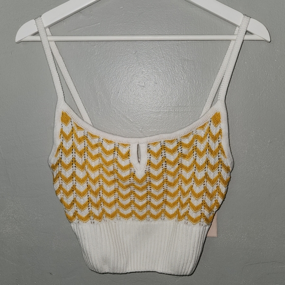 BCBGeneration Chevron-Knit Crop Top - Picture 12 of 12